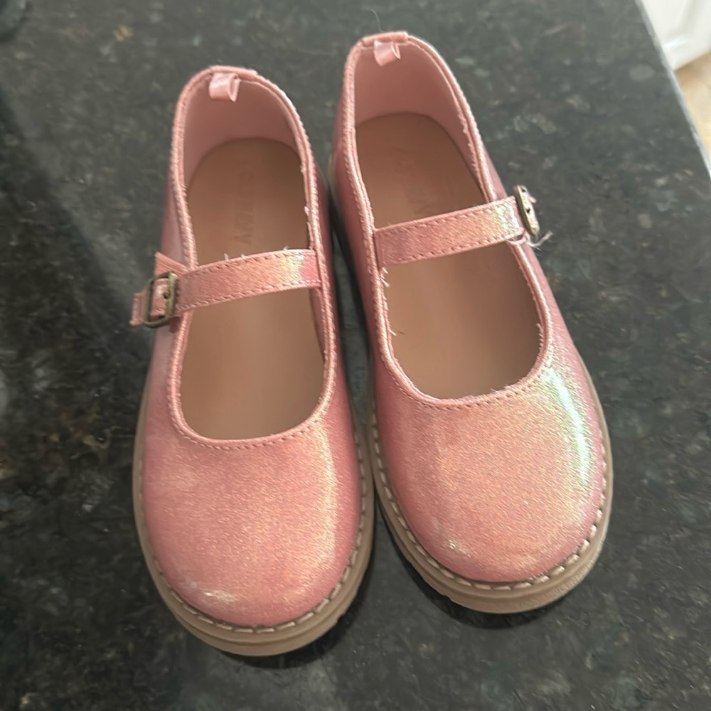 Girl’s Pink Shimmer Mary Jane’s